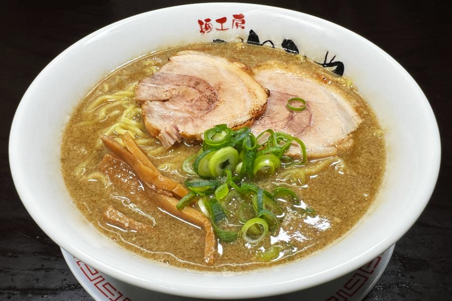 【麺工房きわみや】こってりらーめん煮干し(税込890円) 【麺工房きわみや】こってりらーめん煮干し(税込890円)